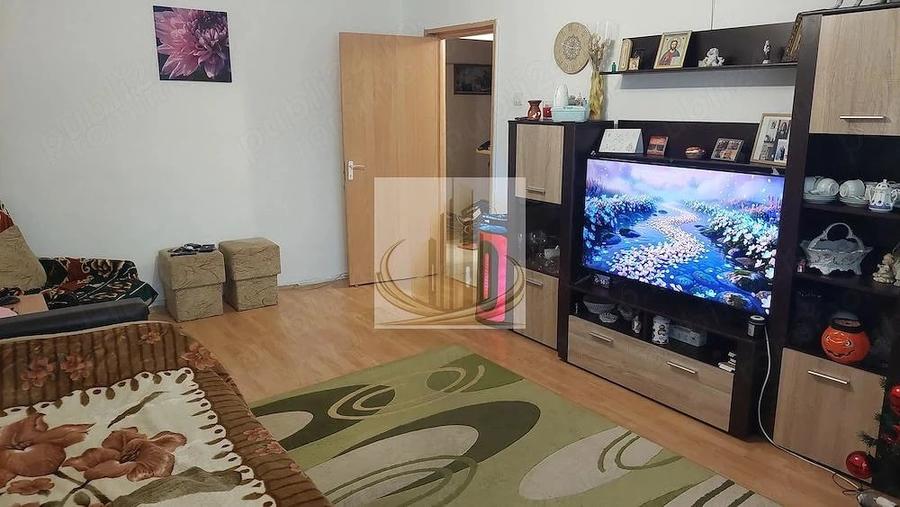 Apartament cu 4 camere Et. 1 Calea Lipovei - 3