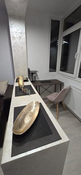 Apartament cu 2 camere semidecomandat, mobilat în Tomis II