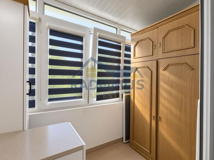 Apartament cu 2 camere semidecomandat, mobilat în Vest