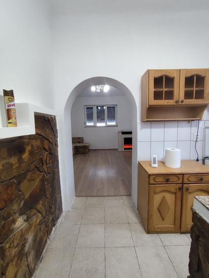 Garsonieră semidecomandată în 6 Vânători