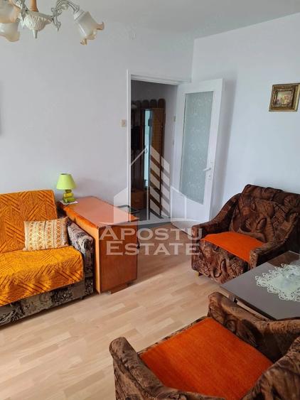 Apartament cu 2 camere semidecomandat în Dacia
