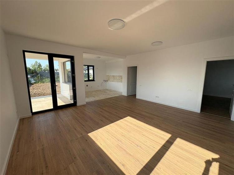 Vanzare vila lux Corbeanca - Ostratu - 4