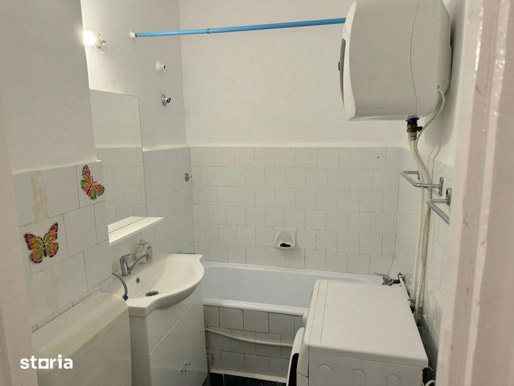 Garsonieră în Vatra Luminoasă
