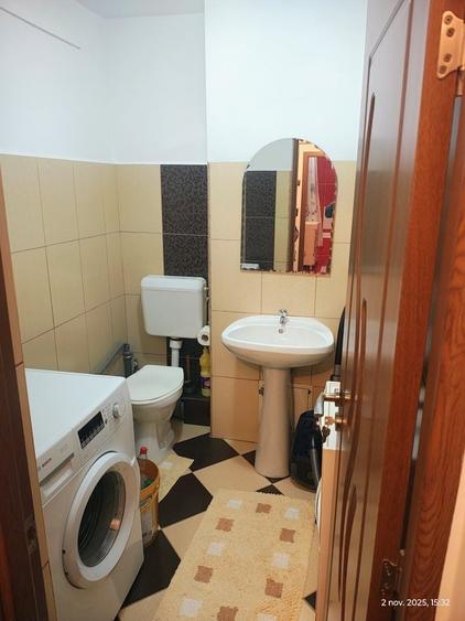 Apartament cu 3 camere decomandat în Dacia