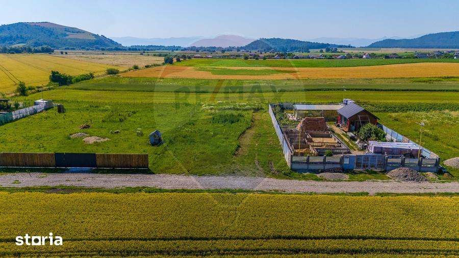 Teren intravilan cu CU-BOD- ZONA CISMASU- 1,020mp / Strada Iasomiei - 3