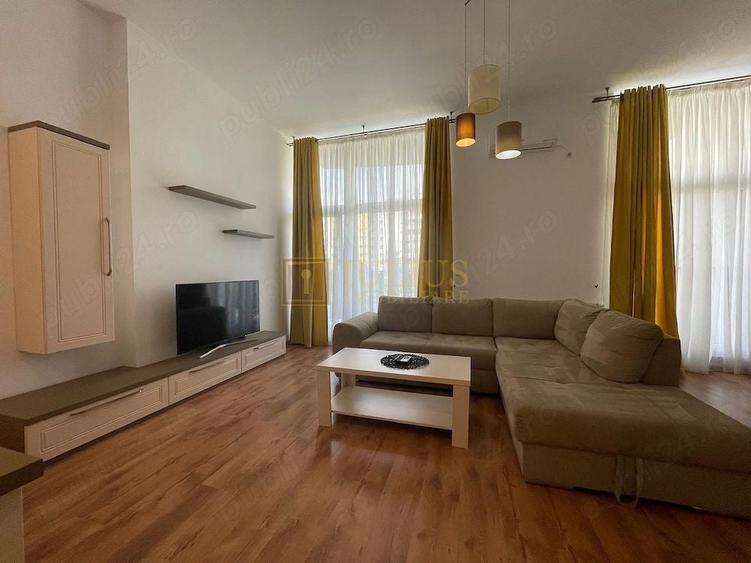 Apartament cu 2 camere decomandat, mobilat în Soarelui