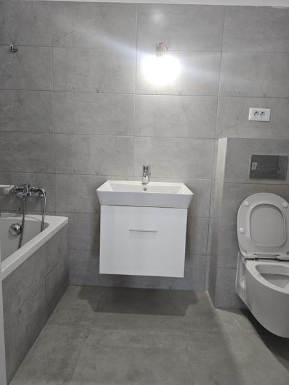 Apartament cu 3 camere în Militari