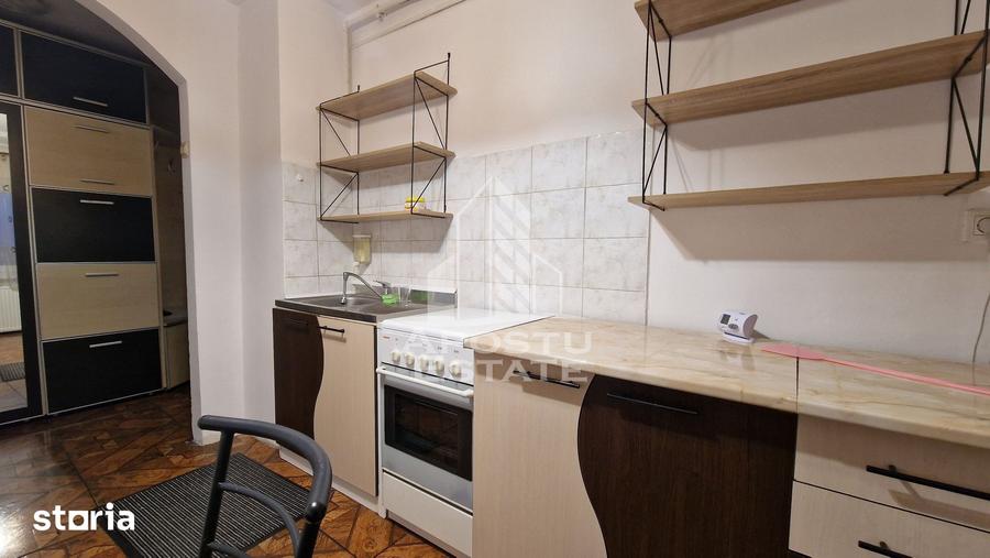 Apartament cu 2 camere semidecomandat, mobilat în Take Ionescu
