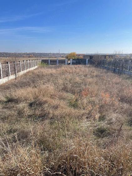 Teren de 600 mp, în Slătioara