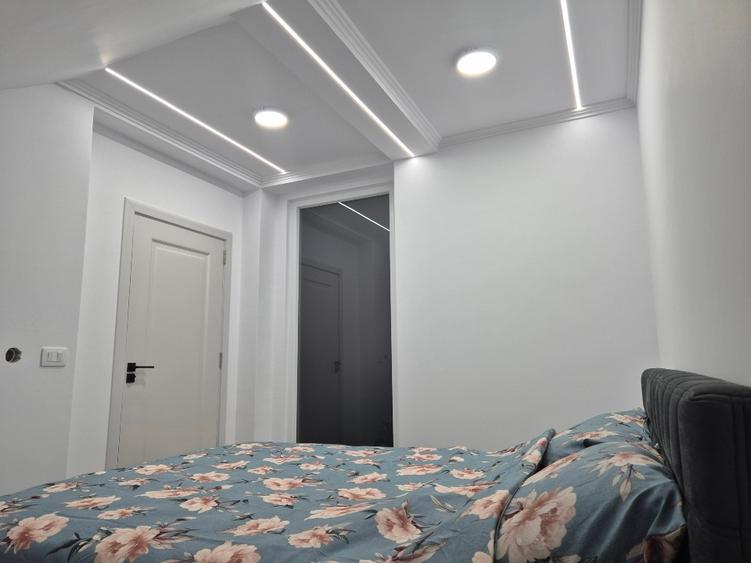 Apartament cu 2 camere decomandat, mobilat în Central