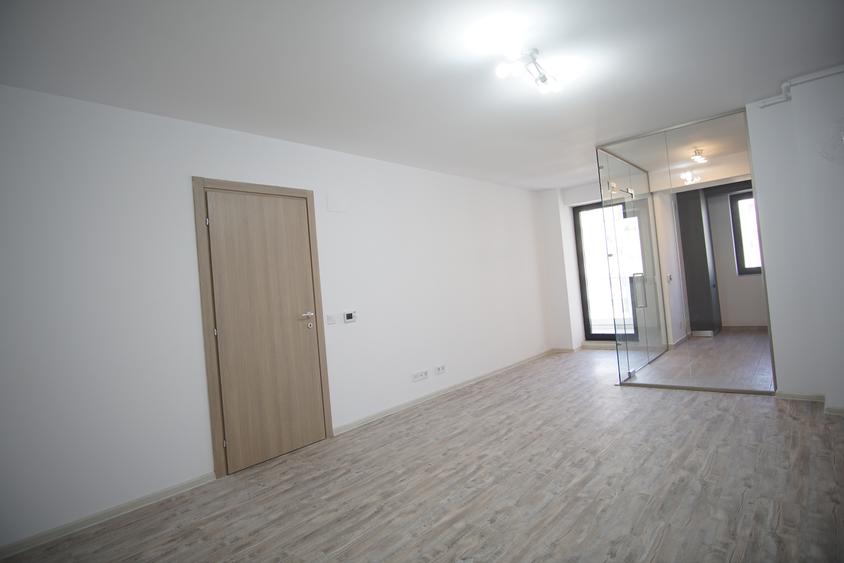 Apartament cu 2 camere decomandat, mobilat în Nerva Traian