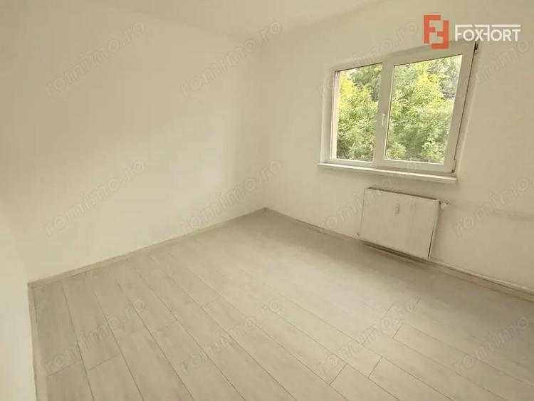 Apartament cu 2 camere semidecomandat în Lidia