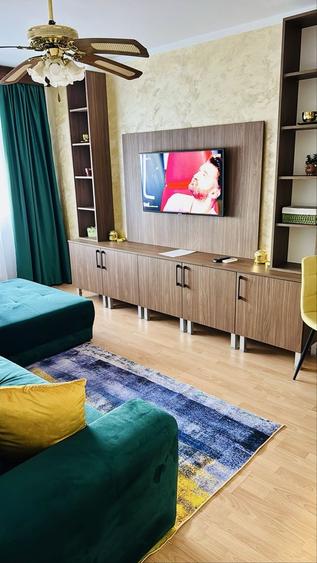 Apartament cu 2 camere decomandat în Lipovei