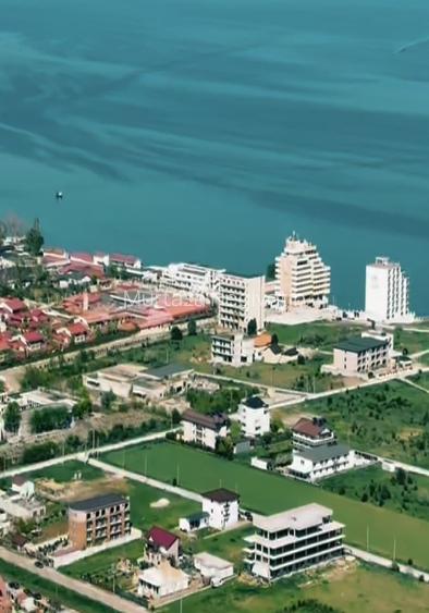 Vand teren in Costinesti zona Hotel Forum