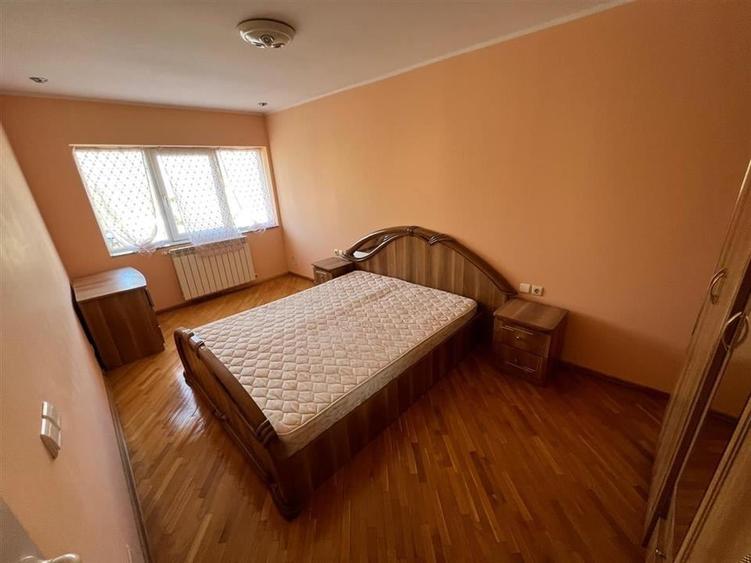 Apartament cu 3 camere decomandat, mobilat în Bahne