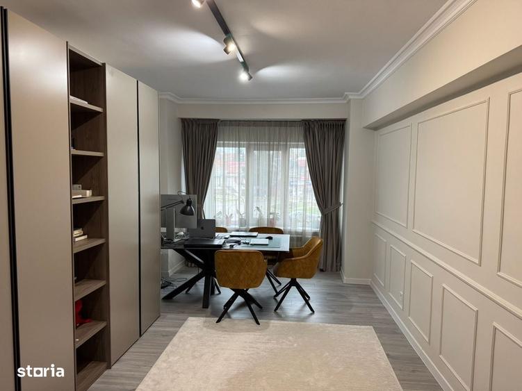 Apartament cu 4 camere în Central