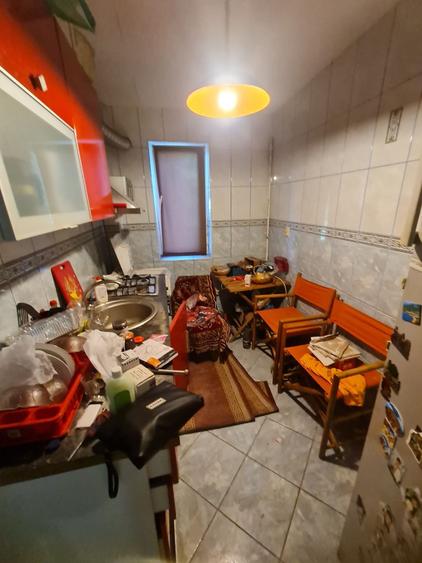 Apartament cu 2 camere în Micro 17