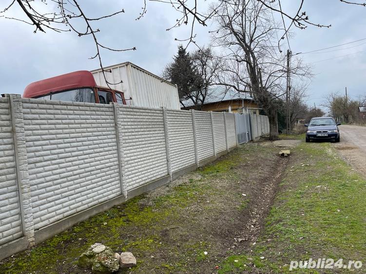 Teren de 1800 mp, în Coșoveni
