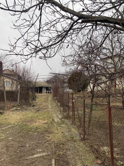Casă cu 4 camere în Zărnești