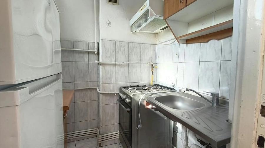 Apartament cu 2 camere semidecomandat în Dacia