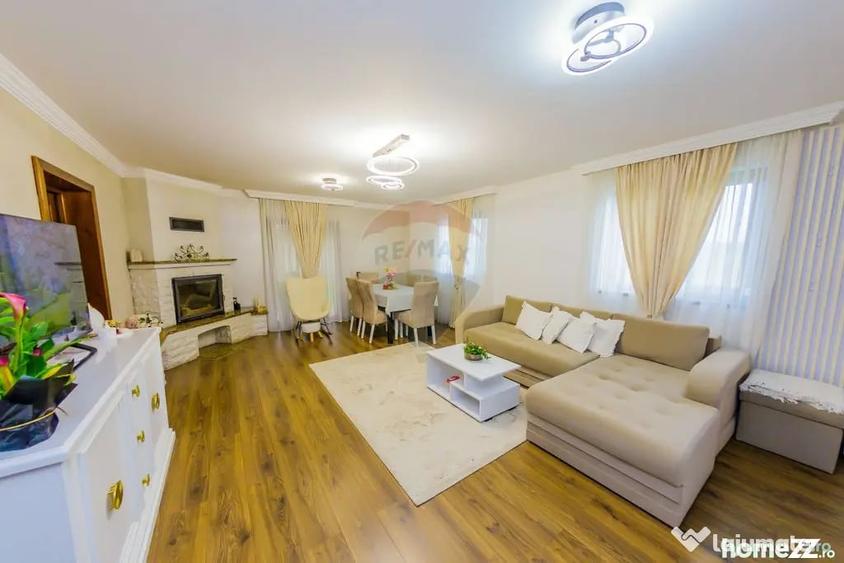 Casă cu 4 camere cu Teren 2900 Mp în Colțirea