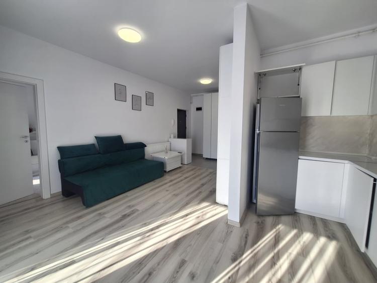 Apartament cu 2 camere semidecomandat, mobilat în Florești — fotografia 2