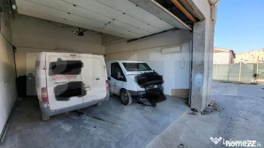 Spațiu comercial, de 210 mp, în Debarcader