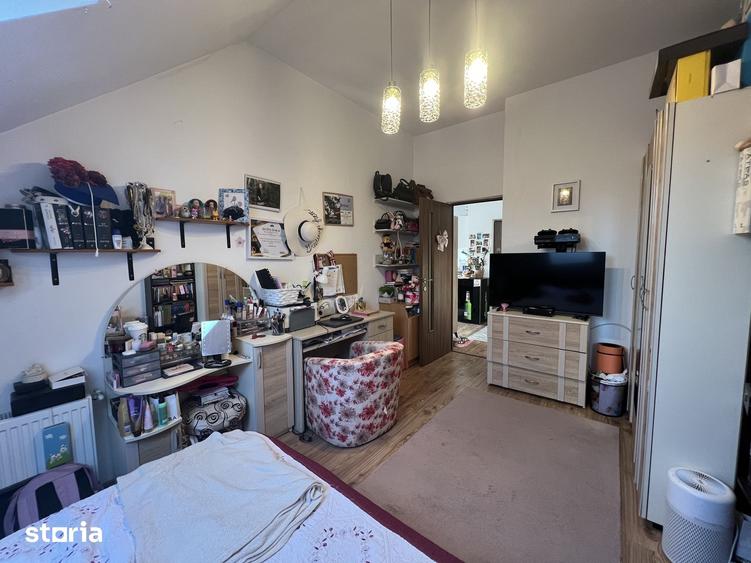Apartament cu 3 camere în Soarelui