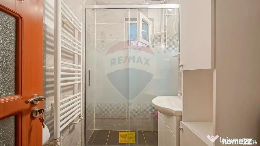 Apartament cu 2 camere semidecomandat în Est