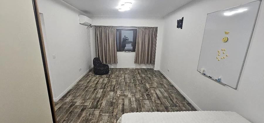 Garsonieră decomandată în Mazepa 1
