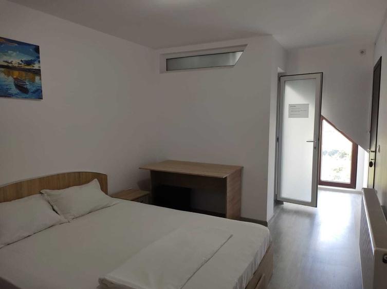 Apartament cu 2 camere decomandat în Exterior Vest