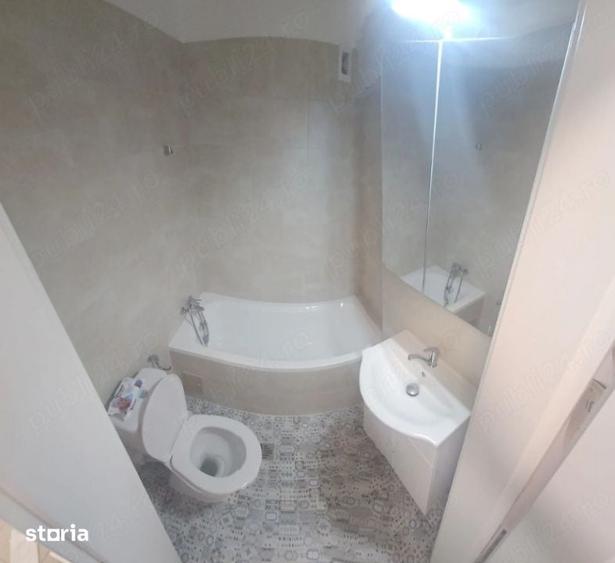 Apartament cu 3 camere decomandat în Floreasca