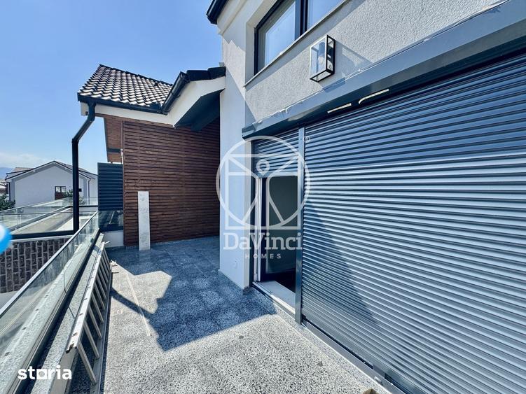 Apartament cu 5 camere în Cristian
