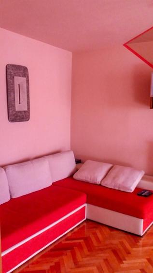 Apartament cu 2 camere decomandat în Vasile Aaron