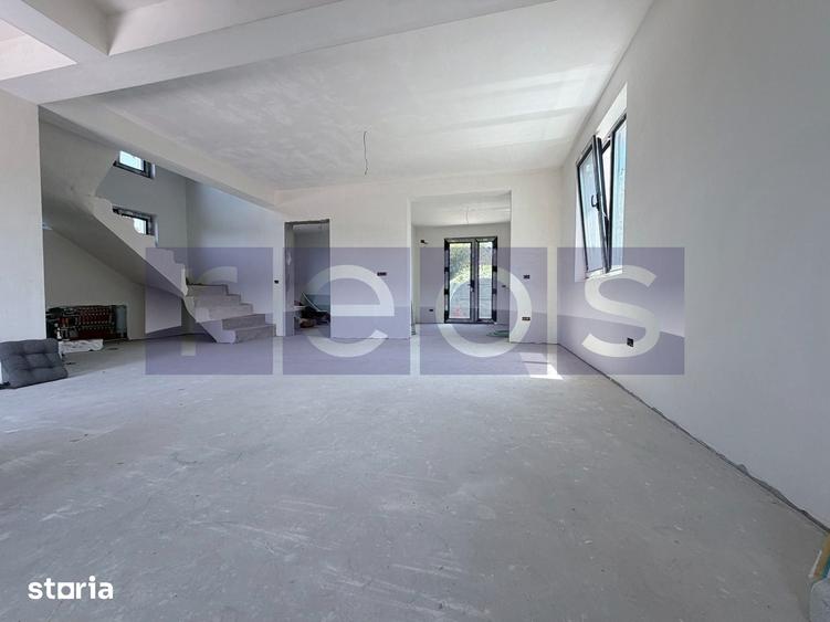 Casă cu 5 camere cu Teren 500 Mp în Central