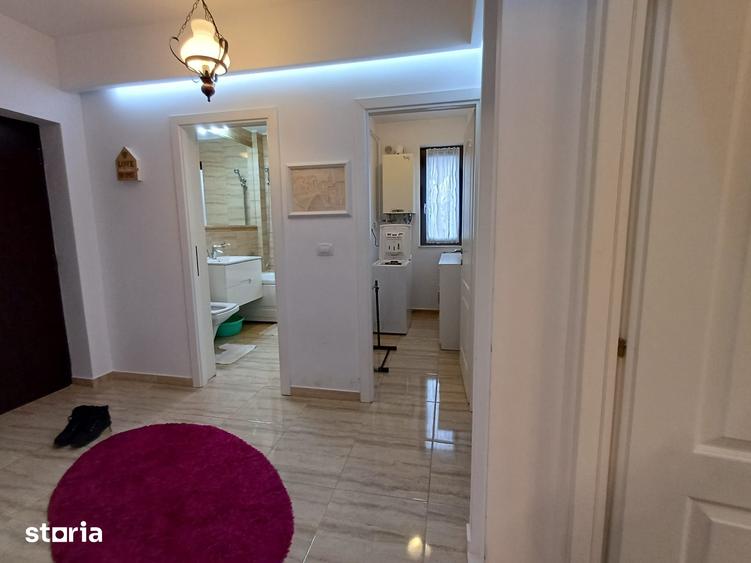 Apartament 3 Camere cu Parcare, AC, Dressing- Vedere Lac Rediu - 1