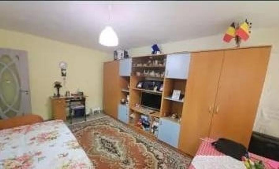 Apartament cu 2 camere decomandat în Aviației