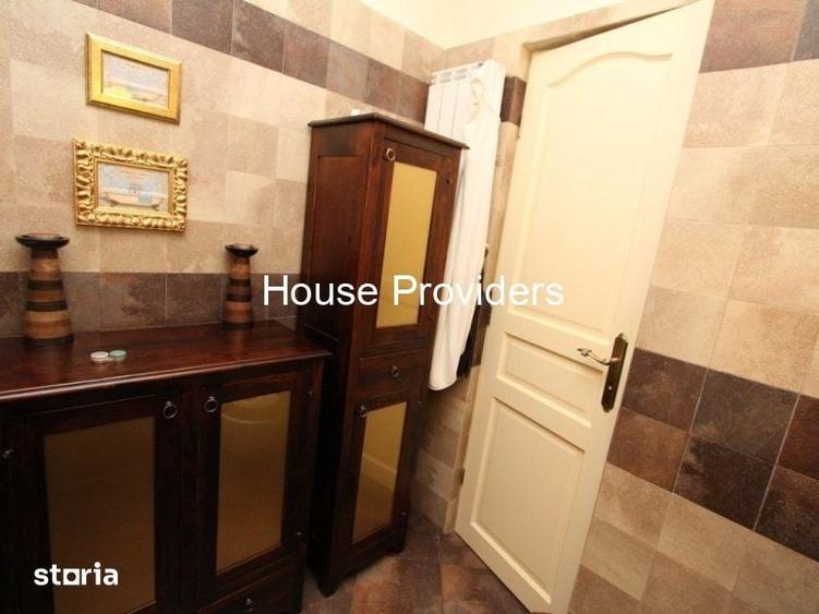 Apartament cu 3 camere decomandat în Tei