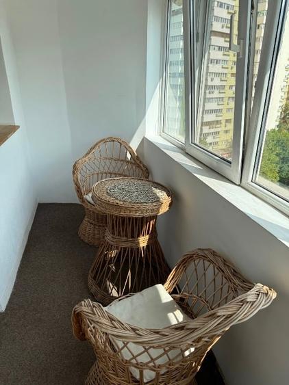 Apartament cu 4 camere decomandat în Pantelimon