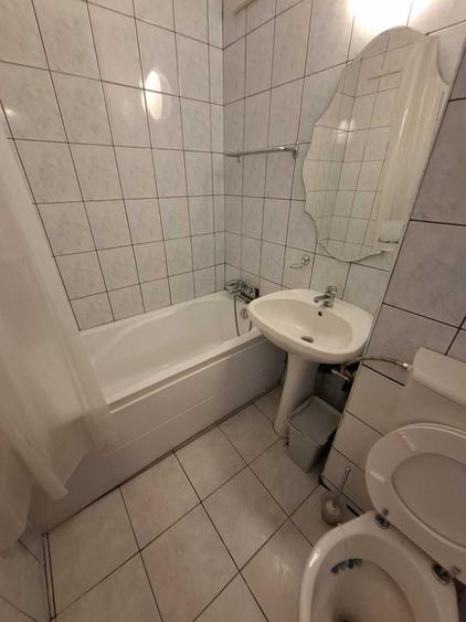 Garsonieră semidecomandată în Titan