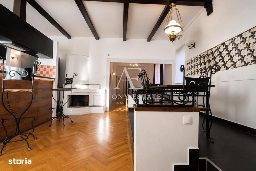 Apartament cu 4 camere în Central