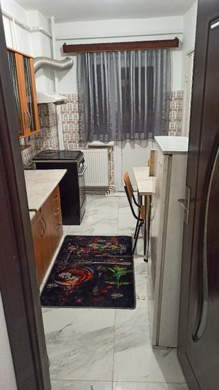 Apartament cu 2 camere decomandat în Exterior Vest