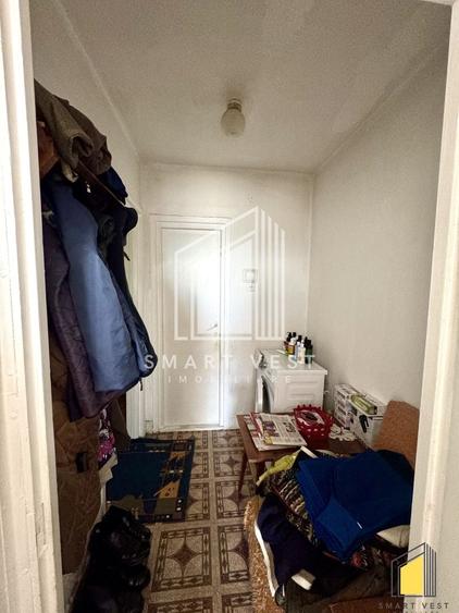 Apartament cu 2 camere semidecomandat, mobilat în Solidarității