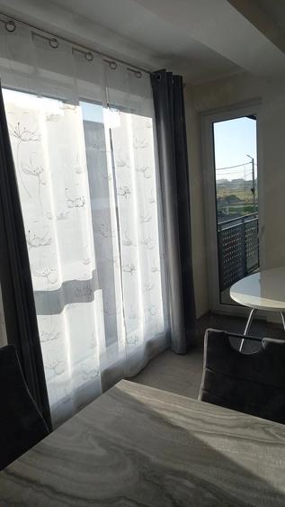Apartament cu 2 camere decomandat în Neptun