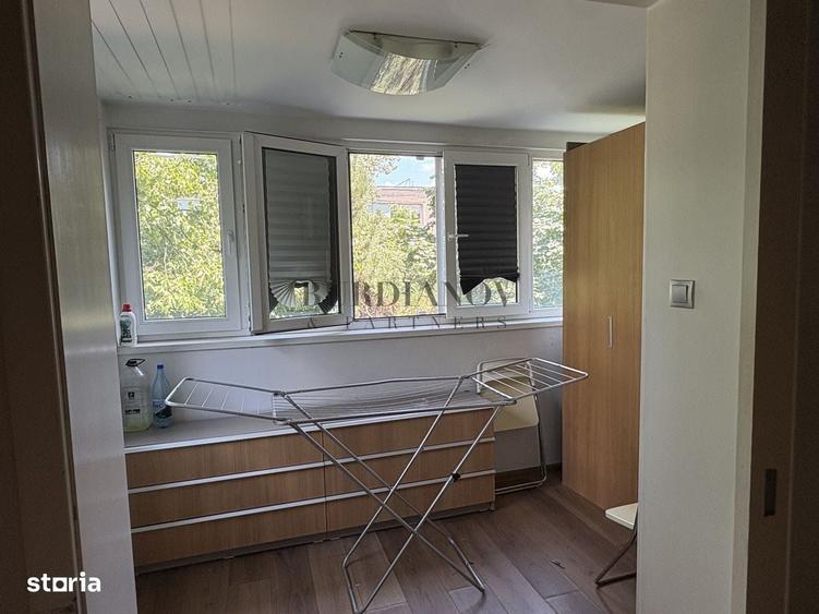 Apartament cu 3 camere - Metrou Costin Georgian - bd. 1 Decembrie 1918 - 6