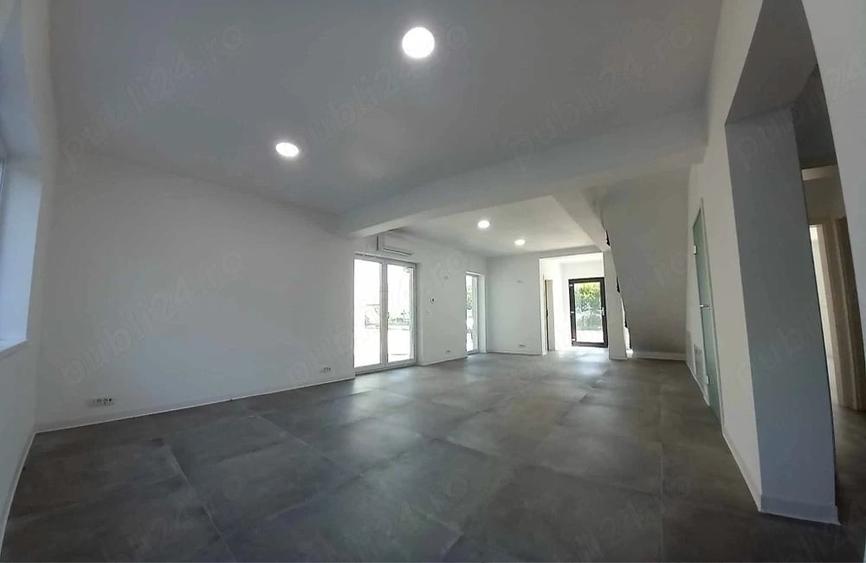Casă cu 5 camere cu Teren 300 Mp în Giroc