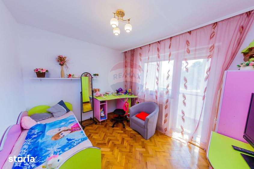 Apartament cu 4 camere în Depozitelor