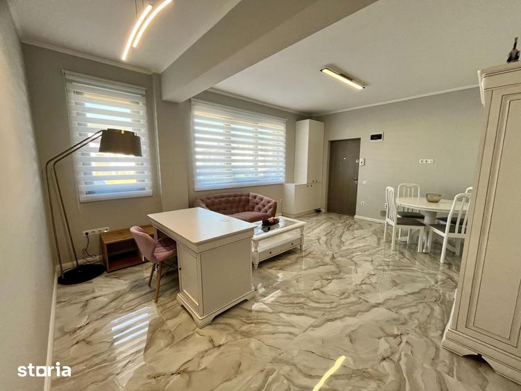 Spațiu comercial, de 47 mp, în Central