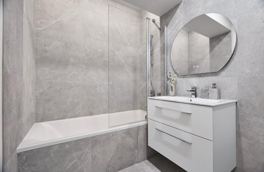 Apartament cu 4 camere decomandat, mobilat în Pipera