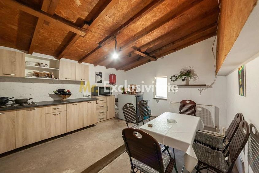 Casă cu Teren 1175 Mp în Central